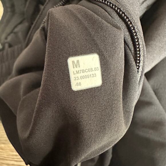 Lululmeon Pace Breaker Linerless Short 7" Black M M7BC6S - Picture 7 of 9